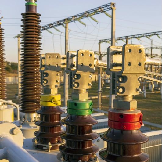 Transformer Bushings: Function, Types & Installation Guide