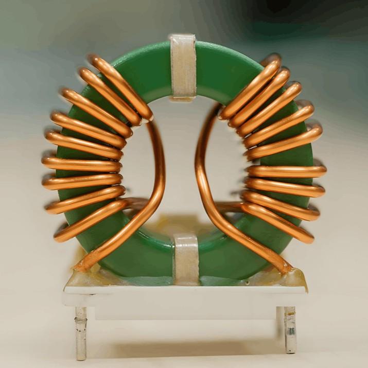 Toroidal vs Square Transformers: Key Differences 