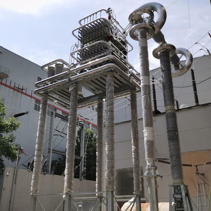 China has successfully developed the world's first ±408 kV DC transfer switch.
