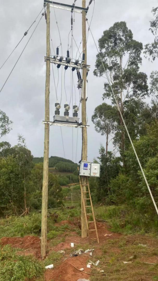 Smart Distribution Solutions: Reducing Outage Times for Local Industrial & Residential Power