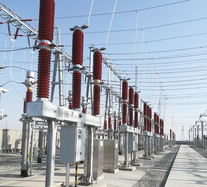 SF6 Circuit Breaker Solutions for Outdoor Installation (Anti-Pollution & Seismic Resistance)