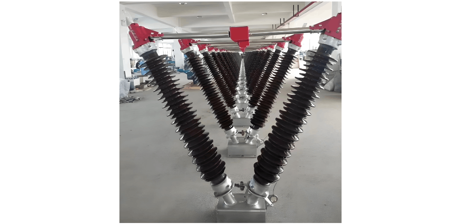 What are the key factors to consider when selecting a 145kV high-voltage disconnect switch?