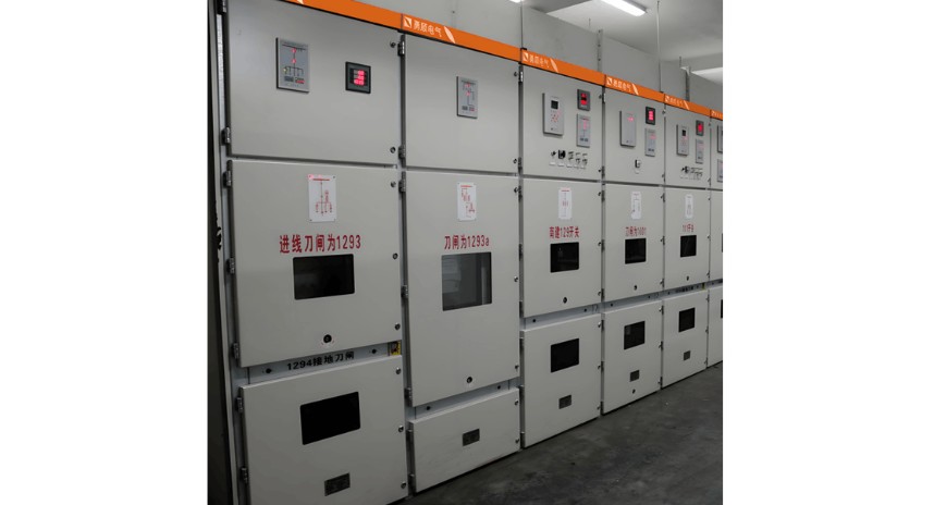 switchgear.jpg switchgear.jpg