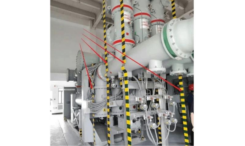 220 kV disconnector main equipment.jpg 220 kV disconnector main equipment.jpg