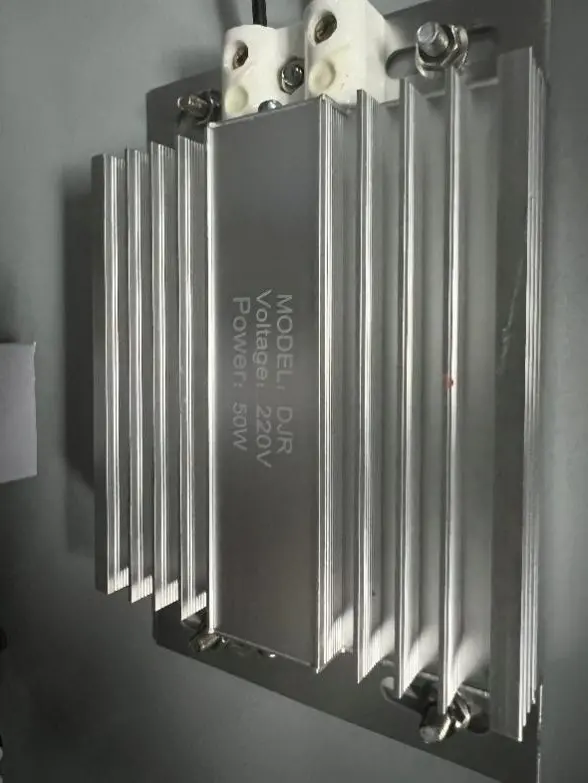 Recloser controller Intelligent insulation and dehumidification upgrade solution 