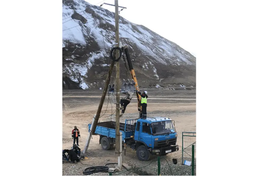 Adapting to Extreme Environments: 4D Customization for High Altitude, Cold, Salt Spray, and Pollution to Boost Recloser Controllers Reliability