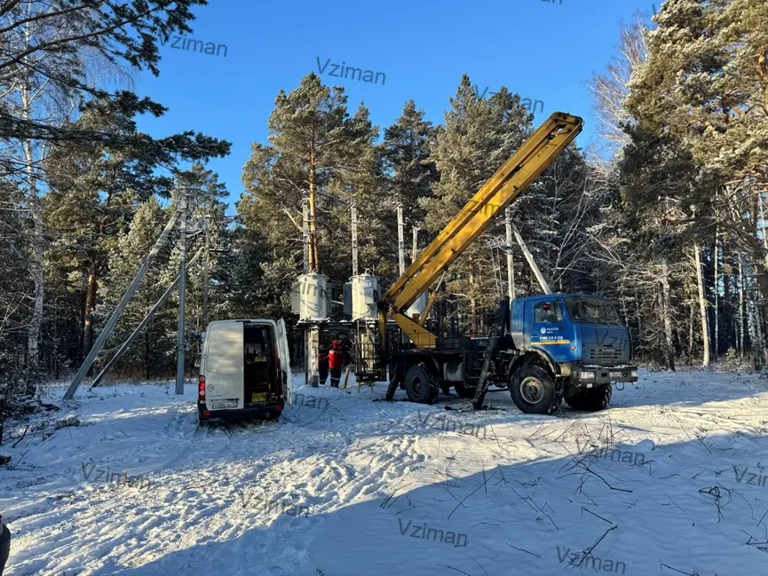 29 Uints RVR Pole-Mounted Voltage Regulators for Altai Krai Distribution Network Upgrade