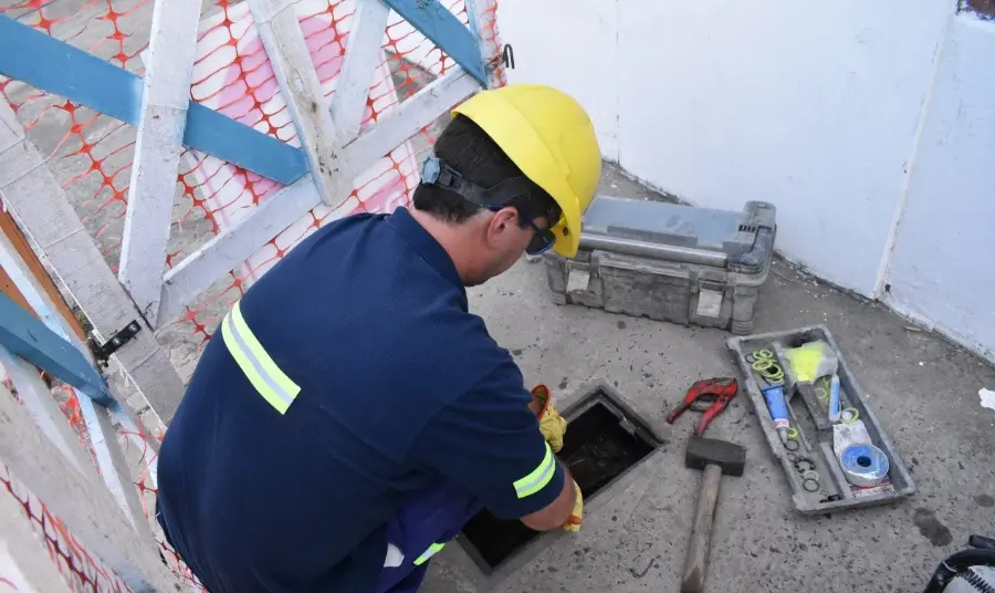 EMA On‑Site Construction Scene..jpg EMA On‑Site Construction Scene..jpg