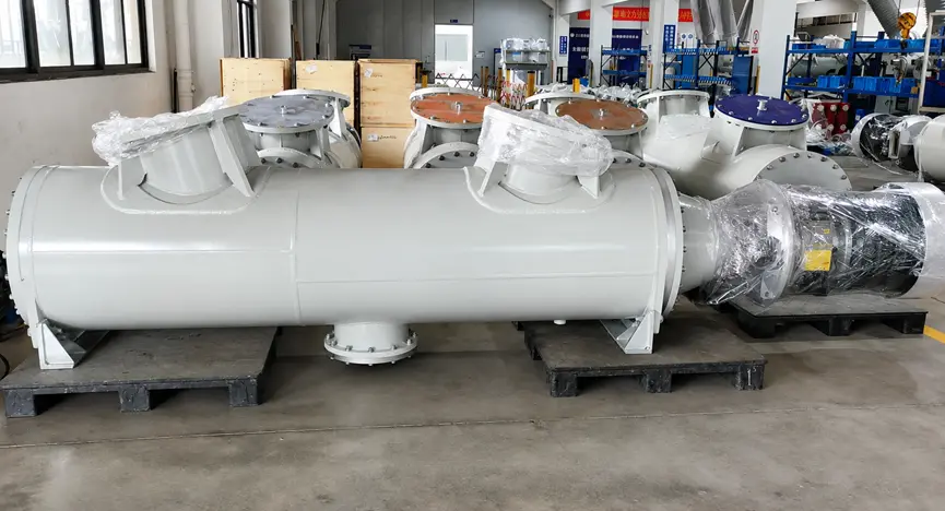 Tank and Operating‑mechanism assembly